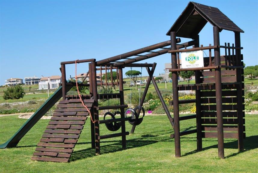 The Pole Yard Vredenburg. Projects, photos, reviews and more Snupit