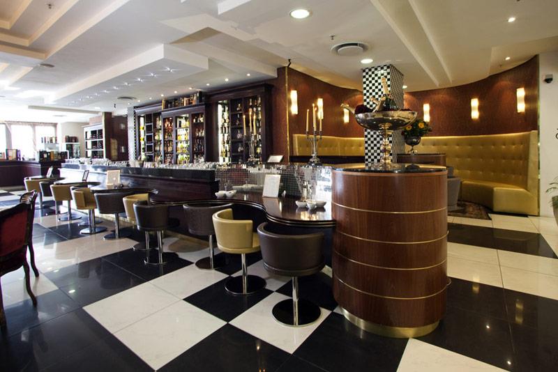 Lynne Blumberg Interior Design - Interior Designer - Parkhurst ...