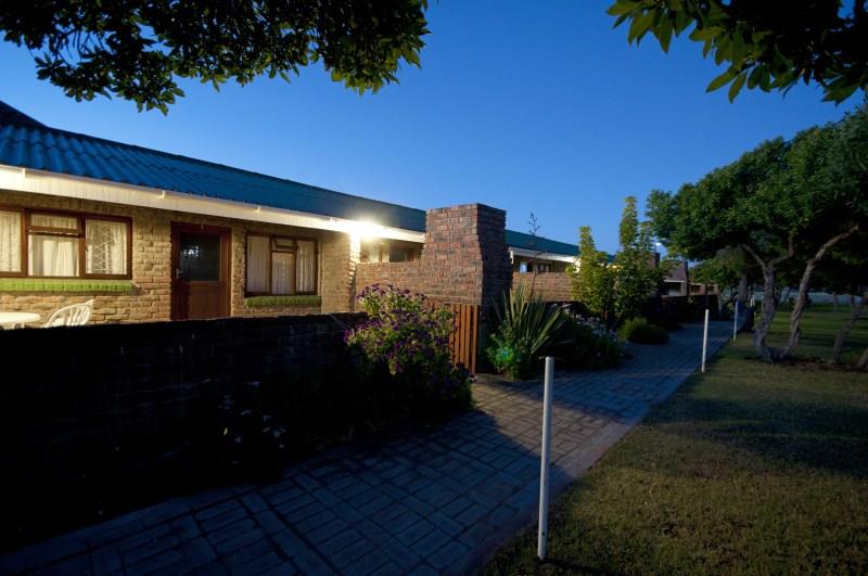 Muir Holiday Flats Stilbaai Still Bay. Projects, photos, reviews and more Snupit