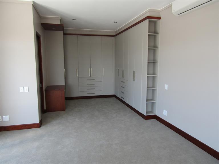 Miter Cabinets - Pretoria. Projects, photos, reviews and more | Snupit