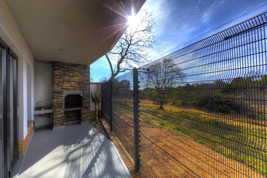Best Fence - Alberton. Projects, photos, reviews and more | Snupit