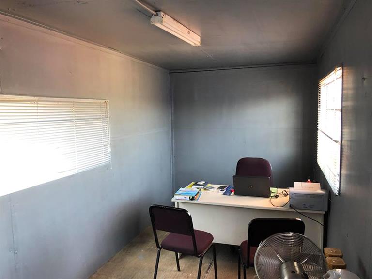 Container Park Upington. Projects, photos, reviews and more Snupit