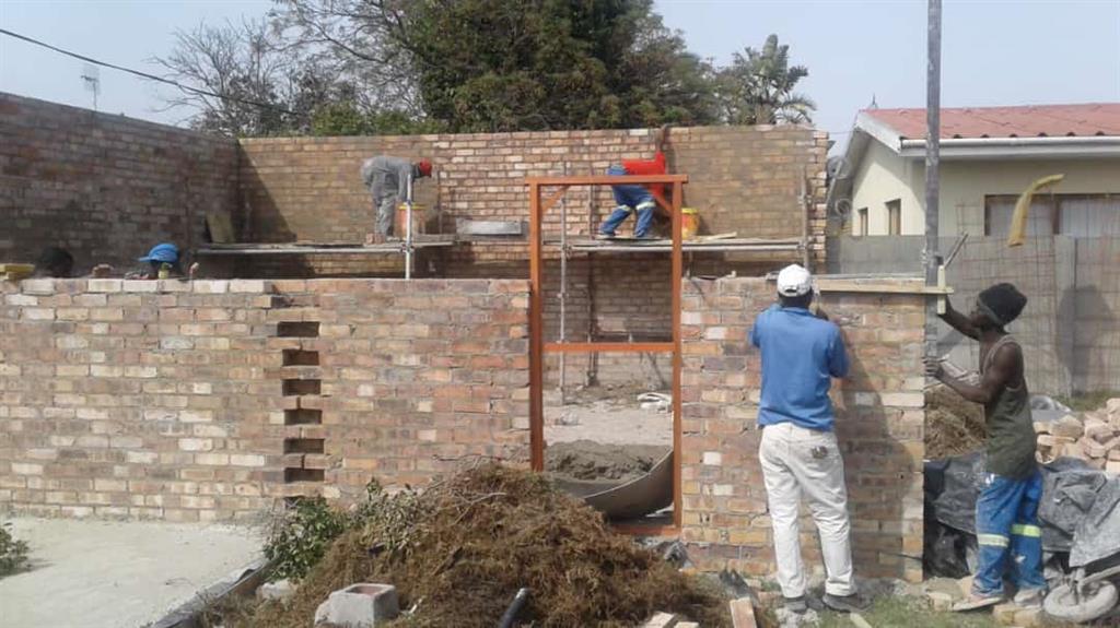 Cliff Plumbers And Builders Cape Town. Projects, photos, reviews and